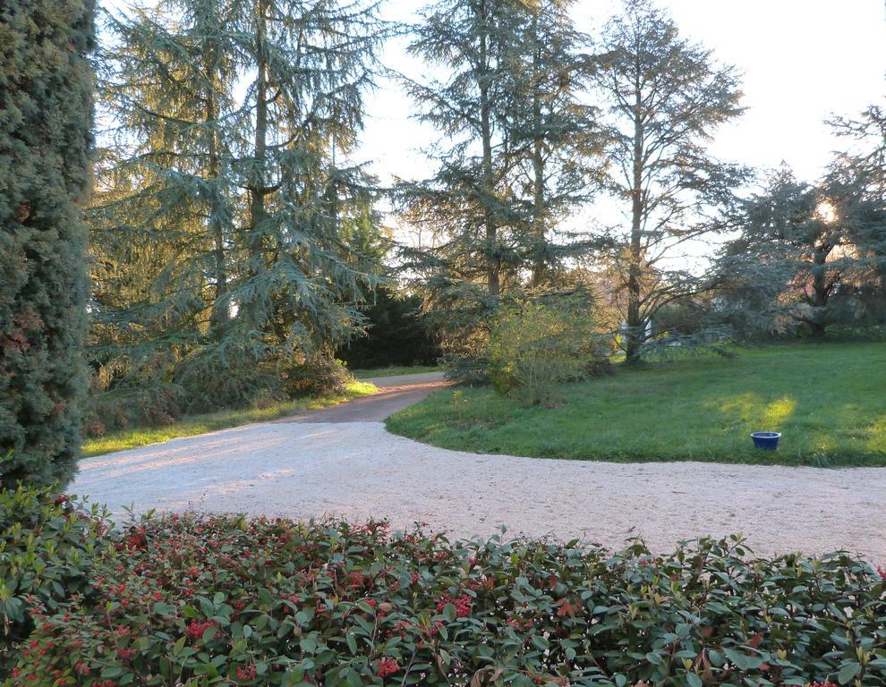 La Maison De Roussille Bed & Breakfast Francheville  ห้อง รูปภาพ