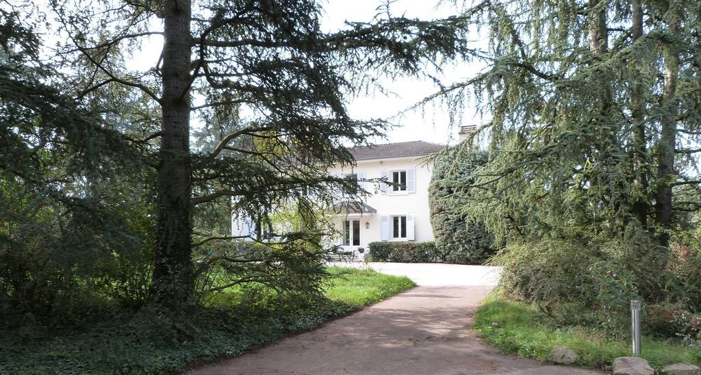 La Maison De Roussille Bed & Breakfast Francheville  ภายนอก รูปภาพ